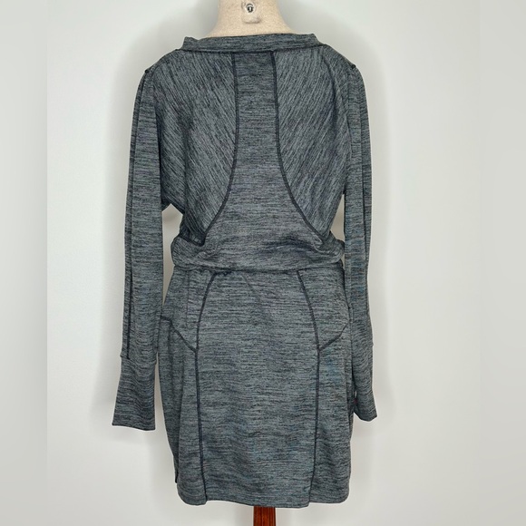 Athleta Long Sleeve Sweatshirt Dress Drawstring Waist Heathered Gray Size Medium - Picture 2 of 8